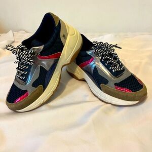 Beautiful and colorful Gioseppo sneakers. Size 37.